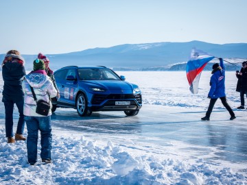 Lamborghini Urus z rekordem prędkości